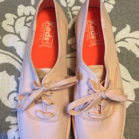 NWOT KEDS PLATFORM SNEAKERS - Picture 3 of 6